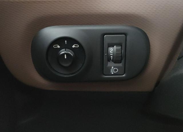 CITROEN C4 Cactus usata, con Controllo automatico clima