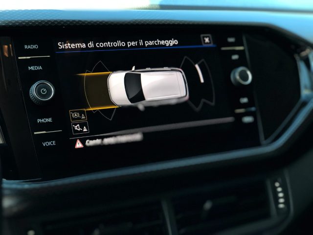 VOLKSWAGEN T-Cross usata, con Sensori di parcheggio anteriori