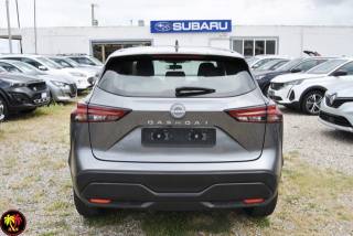 NISSAN Qashqai usata, con Luci diurne LED