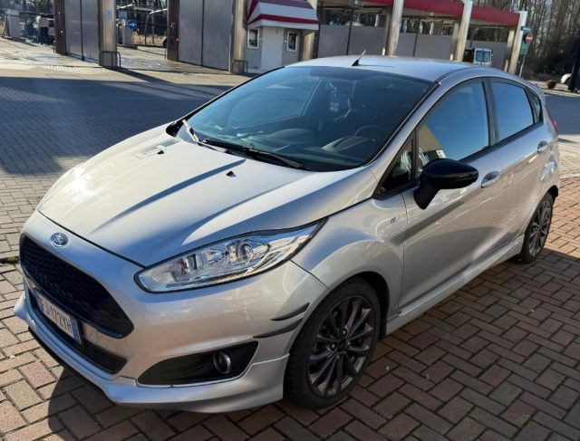 FORD Fiesta usata, con ABS