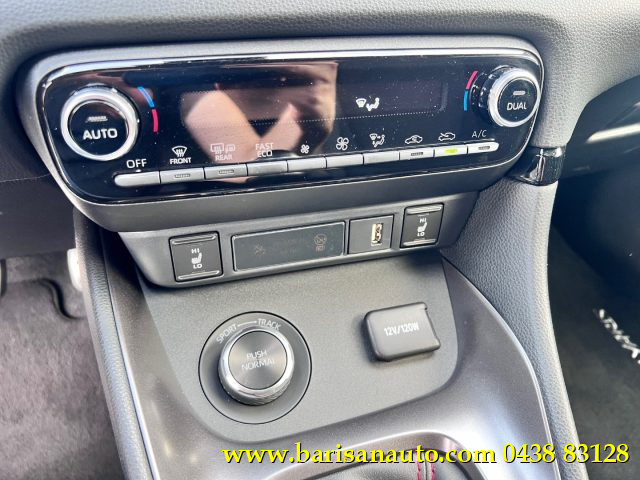 TOYOTA Yaris usata, con Controllo trazione