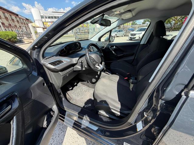 PEUGEOT 208 usata, con Airbag testa
