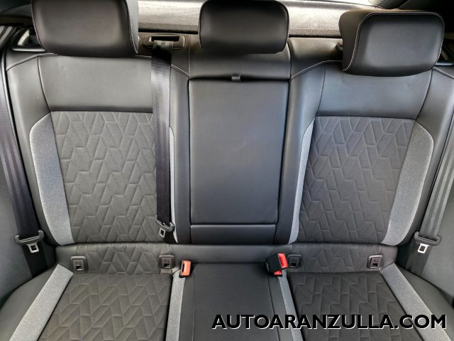 VOLKSWAGEN T-Roc usata, con Sistema di navigazione