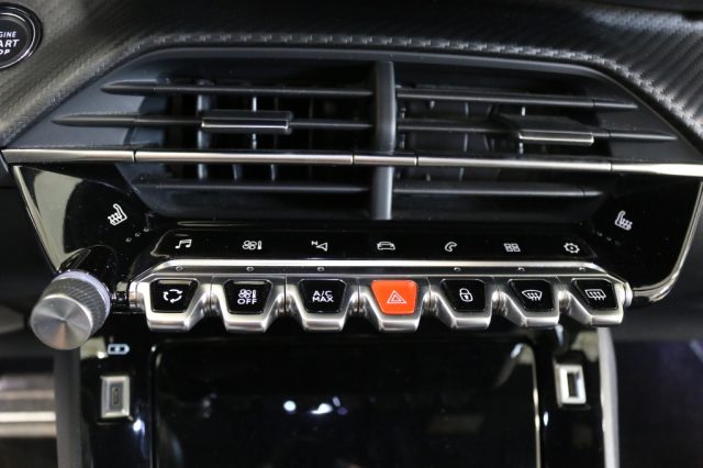 PEUGEOT 2008 usata 25
