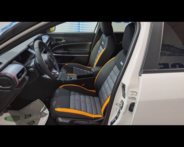 JEEP Avenger usata 42