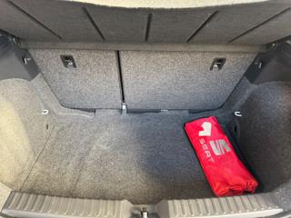 SEAT Ibiza usata, con Kit fumatori