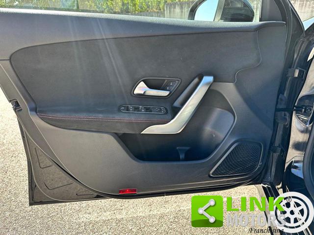 MERCEDES-BENZ A 180 usata, con Sedile posteriore sdoppiato
