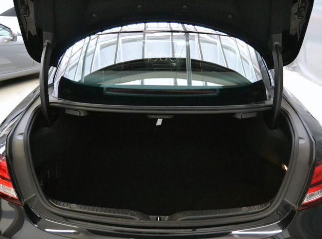 MERCEDES-BENZ C 180 usata, con Controllo trazione