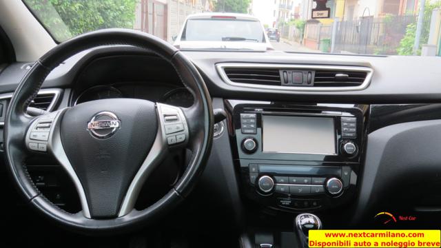 NISSAN Qashqai usata, con Controllo automatico clima