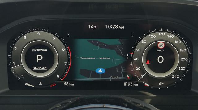 NISSAN Qashqai usata, con Park Distance Control