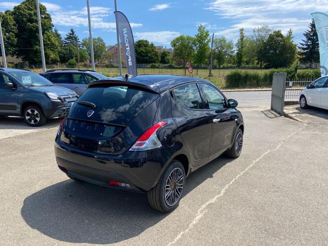 LANCIA Ypsilon usata 22