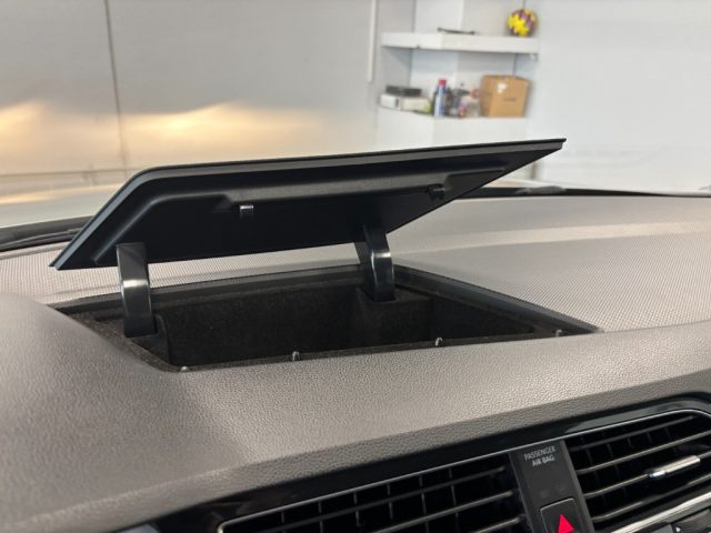 VOLKSWAGEN Tiguan usata, con Touch screen