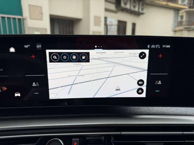PEUGEOT 3008 usata, con Sistema di navigazione
