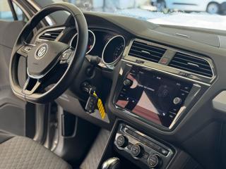 VOLKSWAGEN Tiguan usata, con Specchietti laterali elettrici