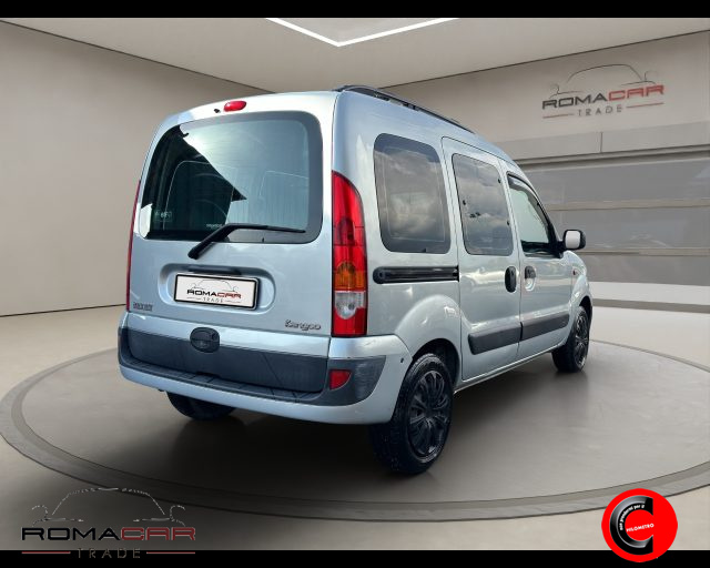 RENAULT Kangoo usata, con Servosterzo