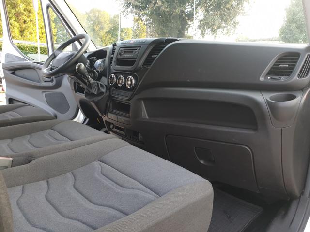 IVECO Daily usata 6