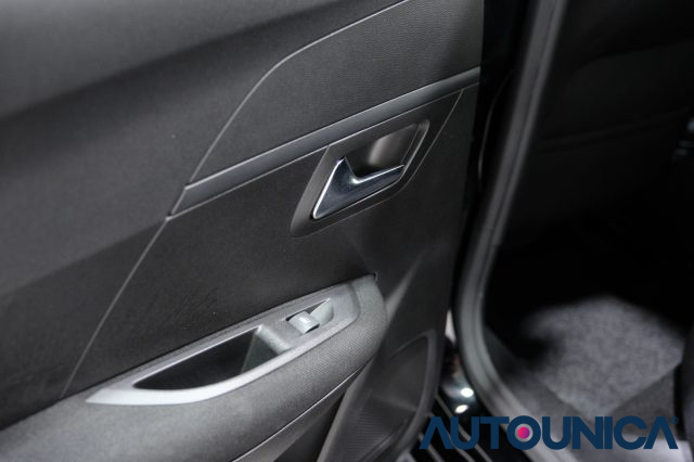 PEUGEOT 208 usata 39