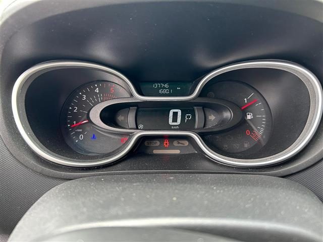 RENAULT Trafic usata 4