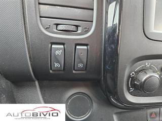 OPEL Vivaro usata, con Vivavoce