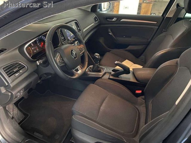 RENAULT Megane usata, con Sedile posteriore sdoppiato