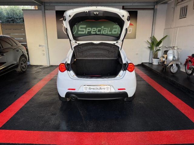 ALFA ROMEO Giulietta usata, con Servosterzo