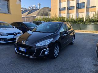 PEUGEOT 308 usata, con Autoradio