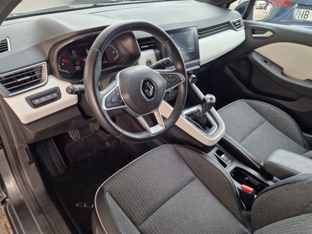 RENAULT Clio usata, con Controllo automatico clima