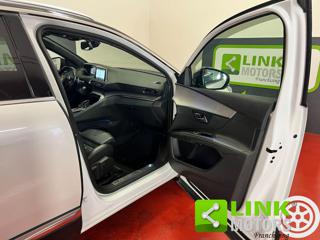 PEUGEOT 5008 usata 25