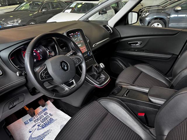 RENAULT Grand Scenic usata, con Chiusura centralizzata
