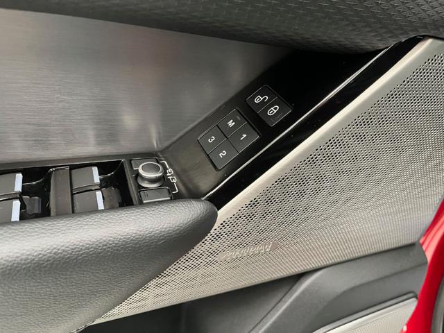 LAND ROVER Range Rover Velar usata, con Controllo trazione