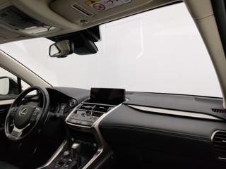 LEXUS NX 300h usata, con Tetto panorama