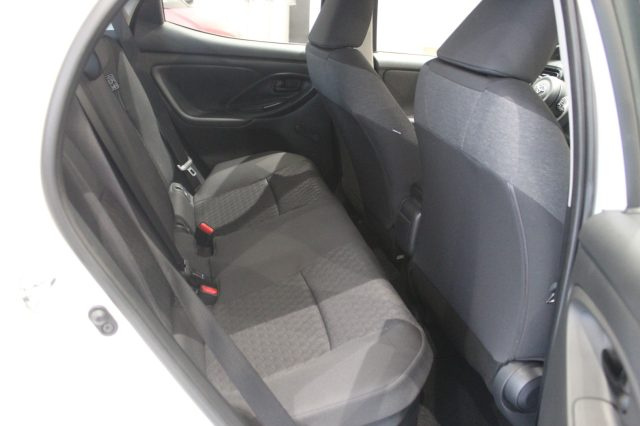TOYOTA Yaris usata, con Fendinebbia