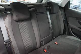PEUGEOT 3008 usata, con Climatizzatore