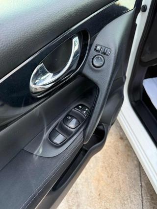 NISSAN Qashqai usata, con Fendinebbia