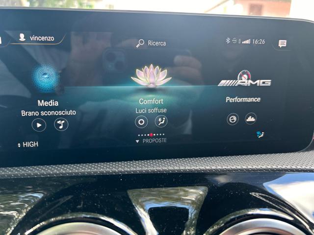 MERCEDES-BENZ A 35 AMG usata, con Specchietti laterali elettrici