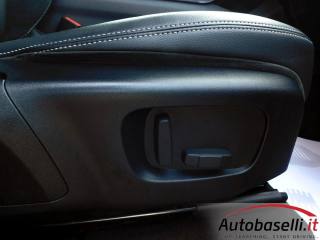 LAND ROVER Range Rover Velar usata, con Autoradio