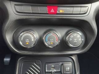 JEEP Renegade usata, con Touch screen