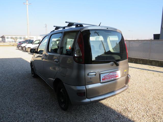TOYOTA Yaris usata, con Chiusura centralizzata