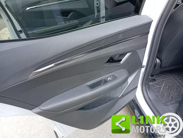 RENAULT Megane usata, con Alzacristalli elettrici