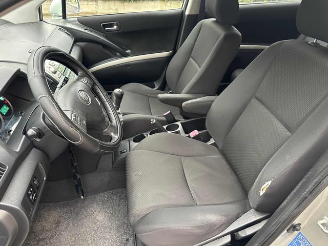 TOYOTA Corolla Verso usata, con Controllo trazione