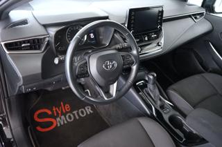 TOYOTA Corolla usata, con Autoradio