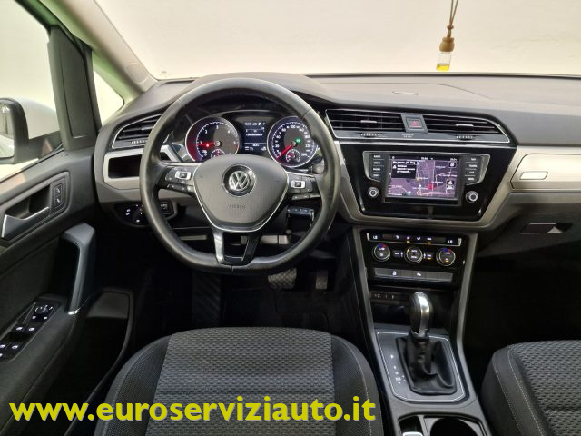 VOLKSWAGEN Touran usata, con Volante in pelle
