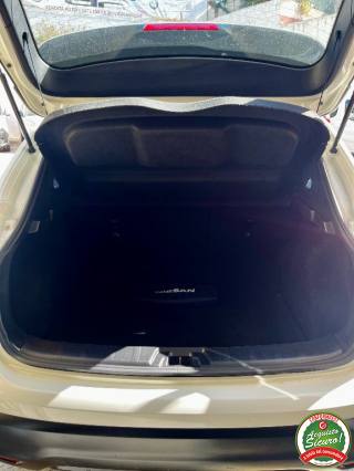NISSAN Qashqai usata, con Touch screen