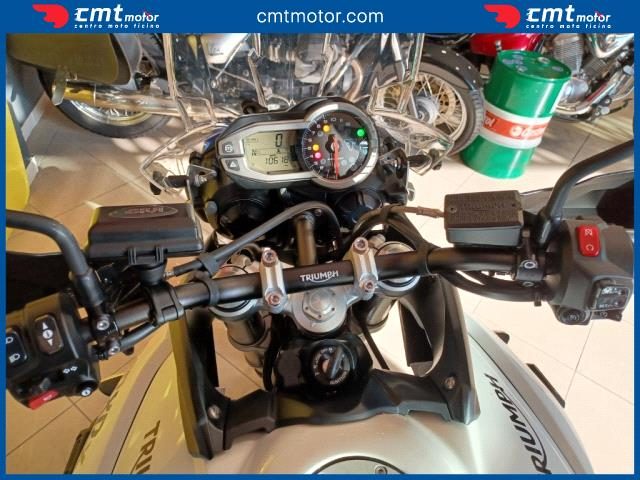 TRIUMPH Tiger 800 usata 4