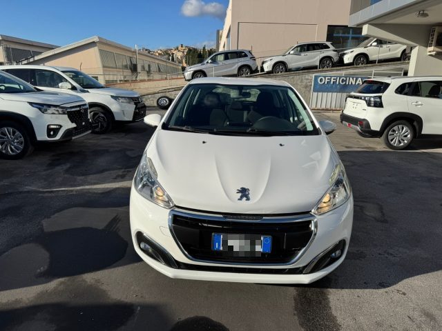 PEUGEOT 208 usata, con Airbag