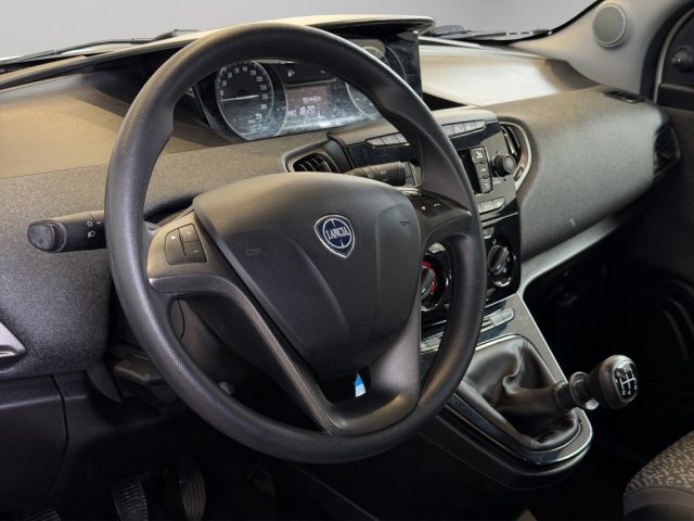 LANCIA Ypsilon usata, con Sedile posteriore sdoppiato