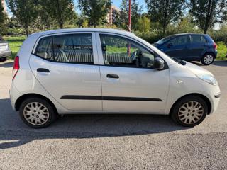 HYUNDAI i10 usata, con Climatizzatore