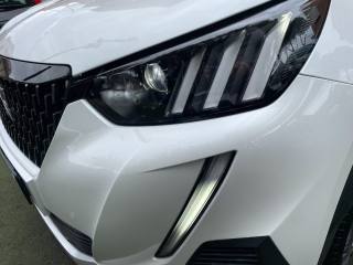 PEUGEOT 2008 usata, con Servosterzo