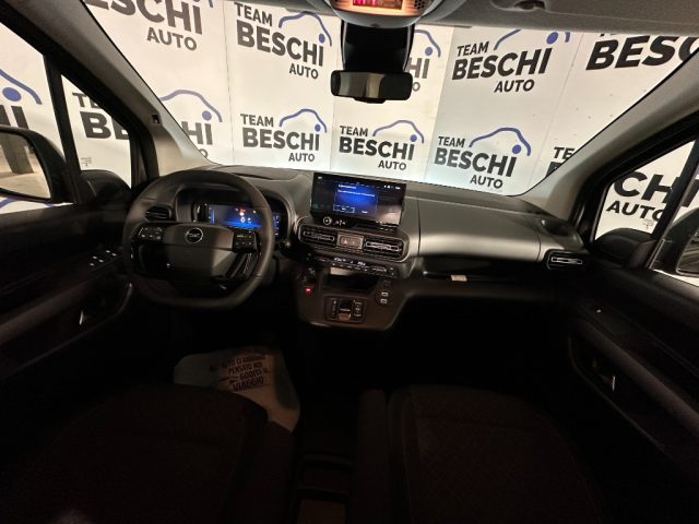 OPEL Combo usata, con Controllo automatico clima