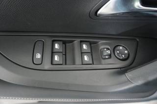 PEUGEOT 2008 usata, con USB